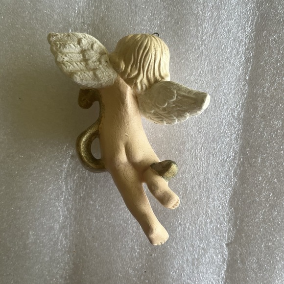 Angel Bundle Ceramic Porcelain Figurines Christmas Ornaments Lot Of 4 - Picture 7 of 11